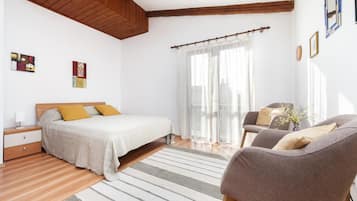 Dobbeltrom | Strykejern/-brett, wi-fi (inkludert) og sengetøy