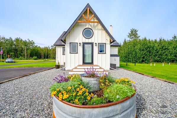 Exterior - Revival Acres: Historic Farmhouse on 5 Acres w/Stunning Mountain Views (Palmer)