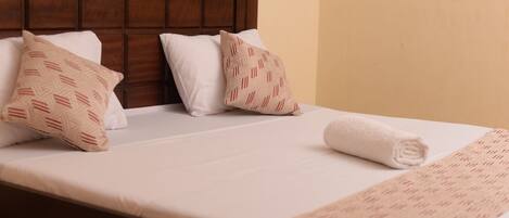 4 camere