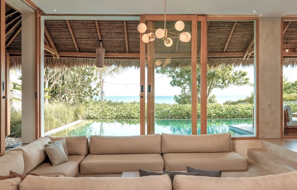 Royal Villa, 3 Bedrooms, Beachfront | Living room