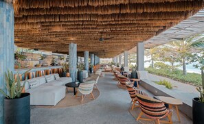 Restaurant - Amber Lombok Beach Resort (Selong Belanak)