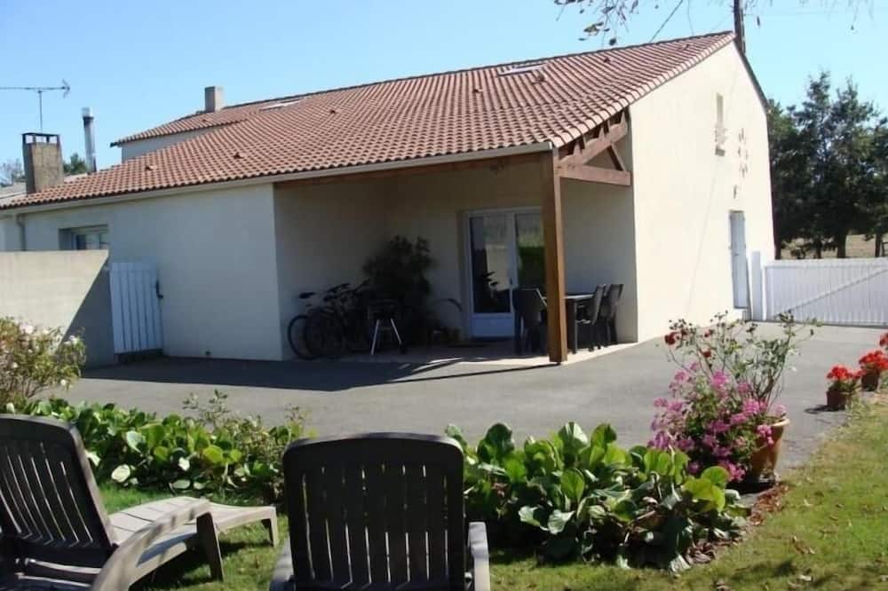 Gite Aizenay, 2 bedrooms, 5 persons