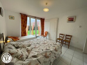 3 chambres, accès au Wi-Fi (inclus)