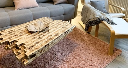 Premium city apartment * underground parking, Netflix, Prime *