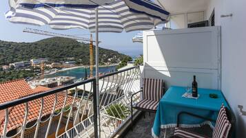Studio (Studio Apartment with Balcony and Sea) | Extérieur