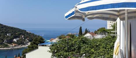 Studio (Studio Apartment with Balcony and Sea) | View from property