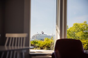 Leilighet, 2 soverom, 1. etasje | Wi-fi (inkludert) og sengetøy