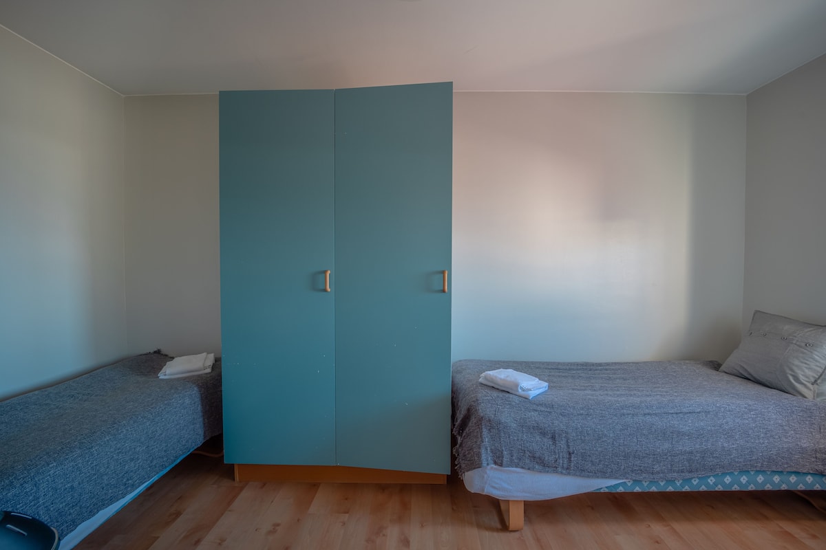 1 bedroom, free WiFi, bed sheets