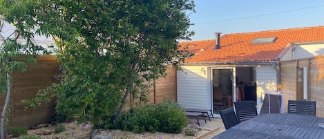 Utendørsservering