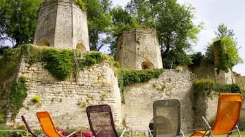 Enceinte de lâhĂ©bergement