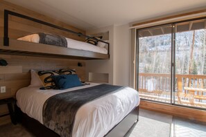 4 habitaciones, tabla de planchar con plancha y wifi gratis
