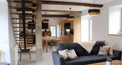 18th Century Lodge, Sleeps 10
