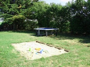 Property grounds - Countryside Retreat with Private Pond and Terrace (Vairé)