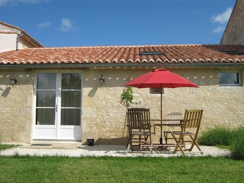 Charming 18th-Century Cottage with Pool, Terrace & Garden in the French Countryside