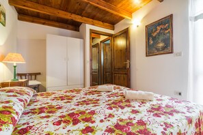 2 bedrooms, Internet