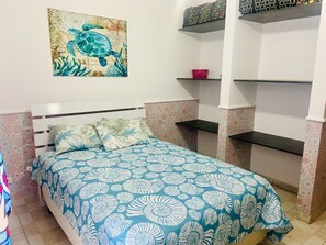 3 chambres, fer et planche à repasser, Wi-Fi gratuit