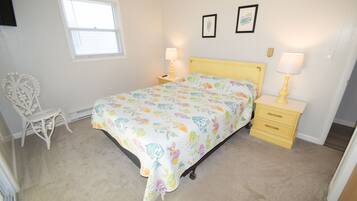 2 bedrooms, iron/ironing board, free WiFi