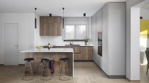 Kjøleskap, mikrobølgeovn, ovn og kokeplater