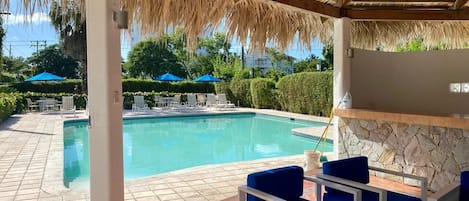 Utomhuspool