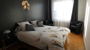 4 slaapkamers, een kluis op de kamer, een strijkplank/strijkijzer