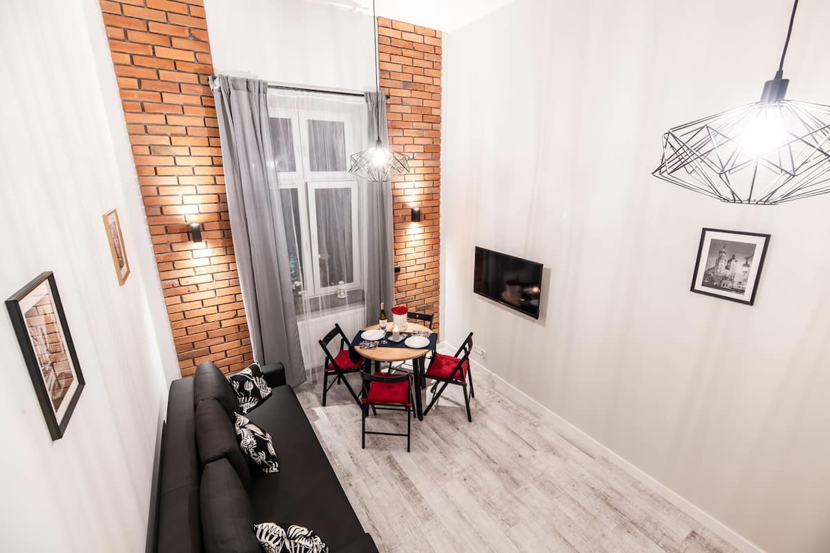 Classic Apartment | Living area | Flat-screen TV