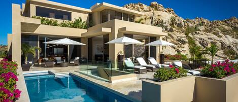 Una piscina riscaldata