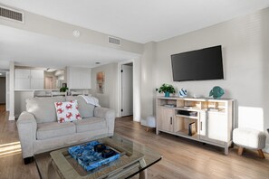 TV, DVD player