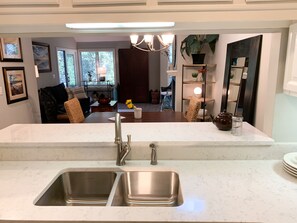 Interior - Luxury Treetop Kiawah Island Villa -- Minutes from the Beach (Kiawah Island)