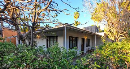Casa Loreta (Sleeps 12, close sea)