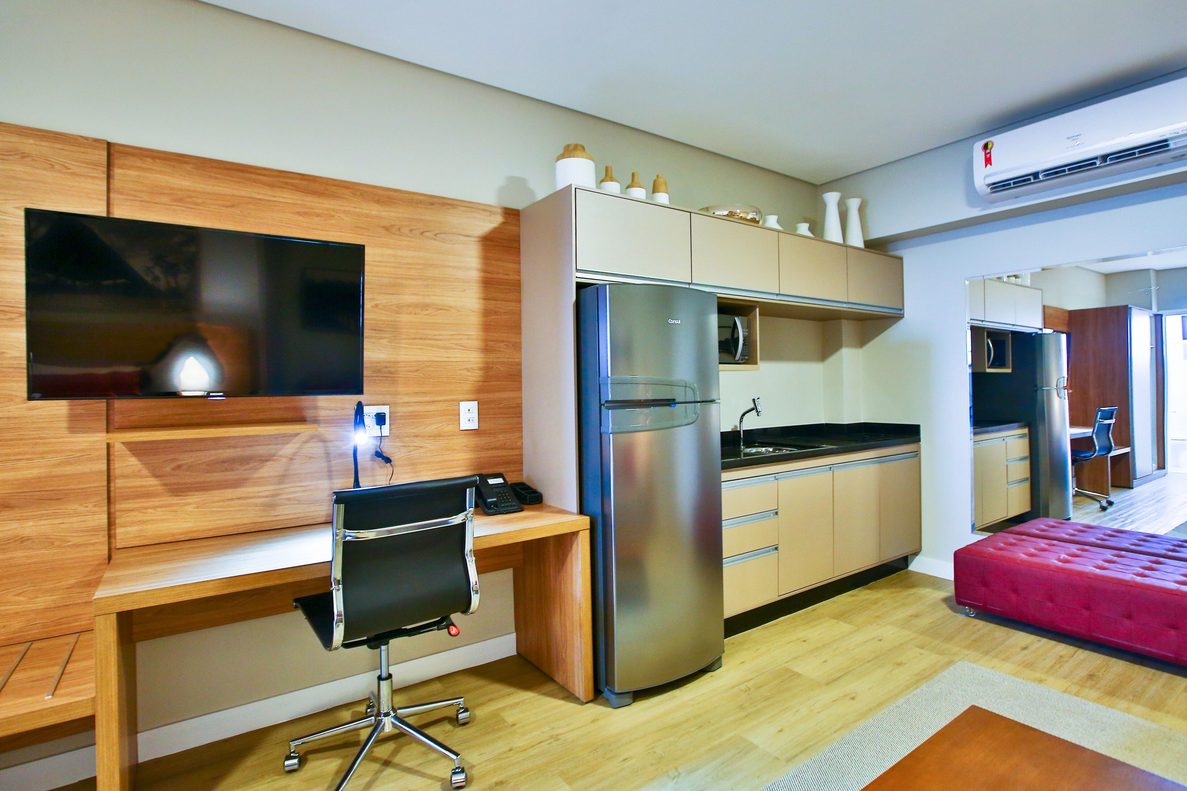 executive double room (suite) | 1 bedroom, in-room safe, blackout curtains, soundproofing