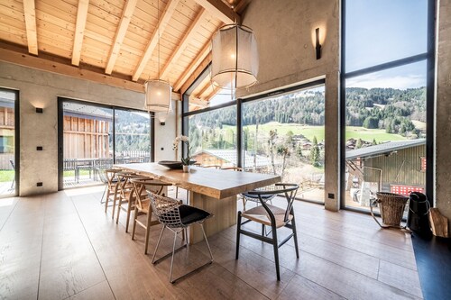NELCOTE - Design and luxury chalet with hot tub