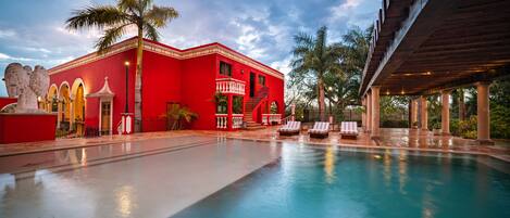 Outdoor pool, open 10:00 AM to 8:00 PM, pool umbrellas, sun loungers