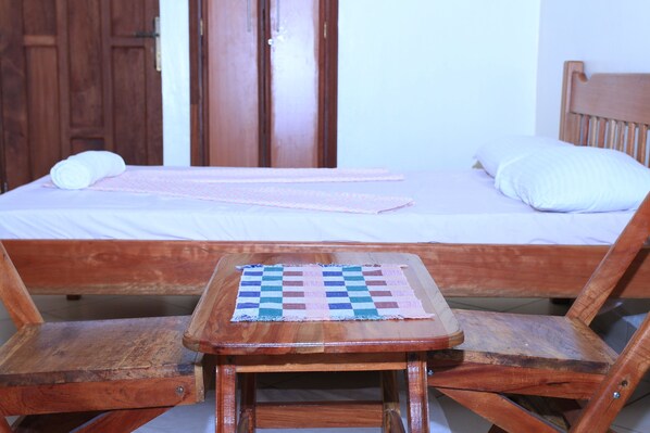 1 quarto, ferros/tábuas de passar roupa, Wi-Fi, roupa de cama