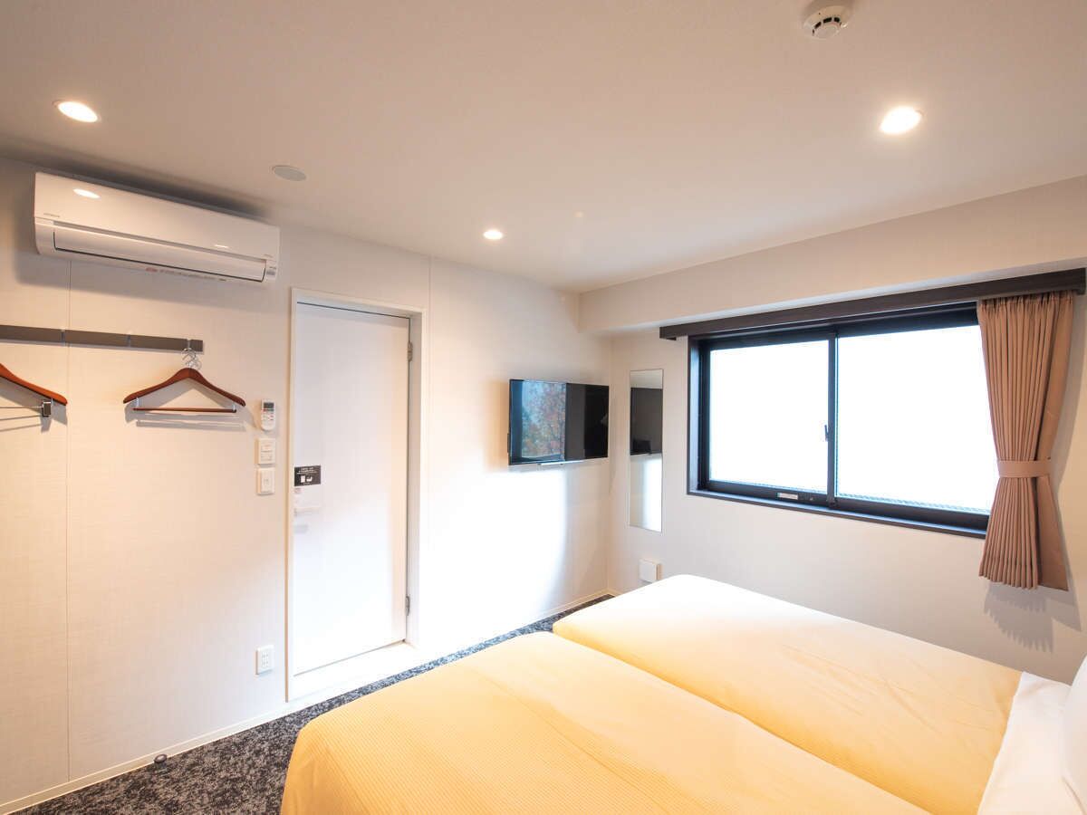 ห้องพักตกแต่งอย่างมีเอกลักษณ์, โต๊ะทำงาน, เตารีด/โต๊ะรีดผ้า, Wi-Fi ฟรี
