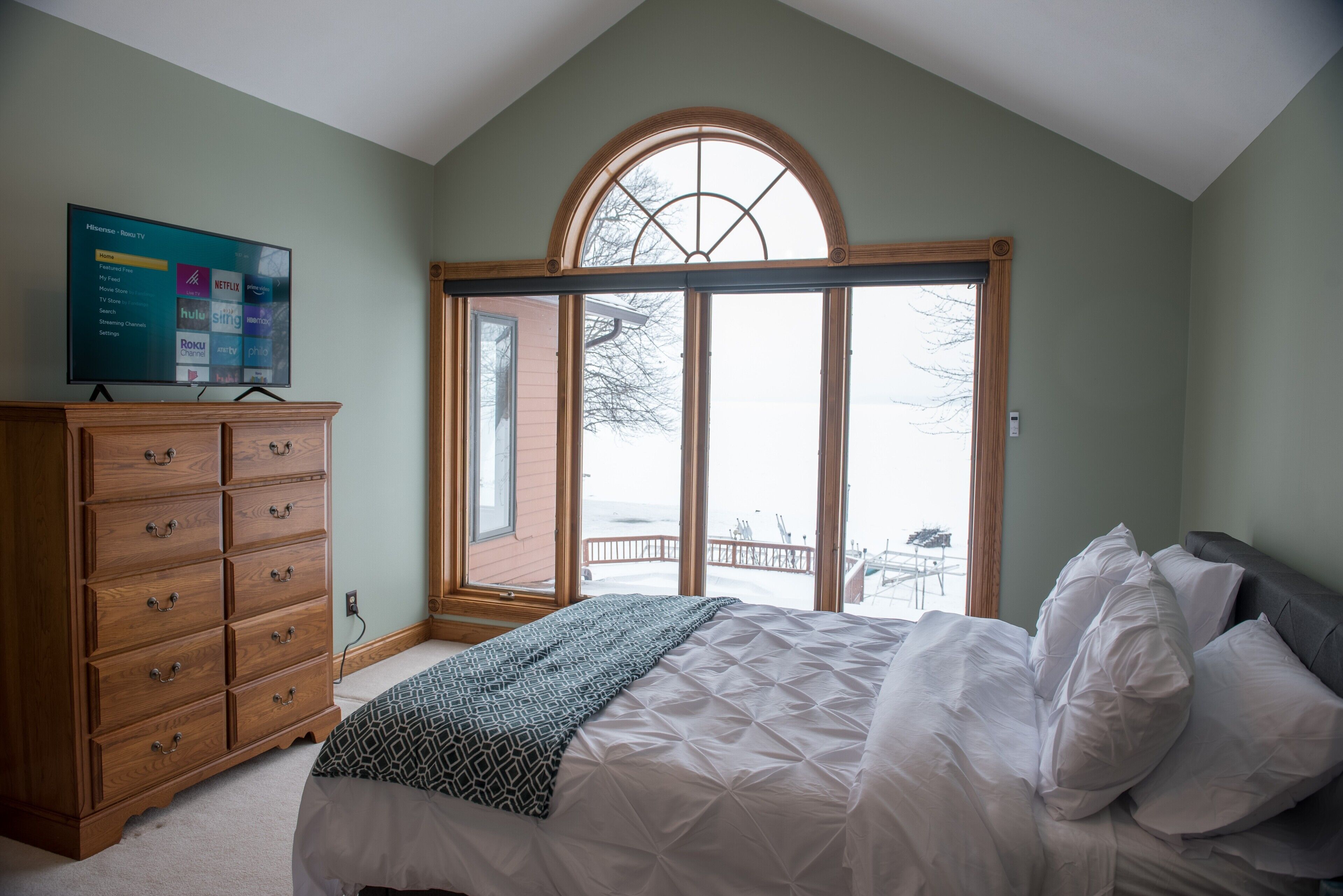 4 chambres, bureau, Wi-Fi gratuit, draps fournis