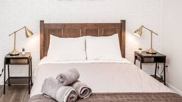 2 slaapkamers, een strijkplank/strijkijzer, gratis wifi, beddengoed