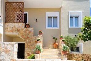 House | Garden