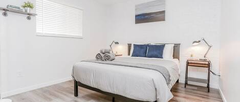 2 Schlafzimmer, Bügeleisen/Bügelbrett, kostenloses WLAN, Bettwäsche