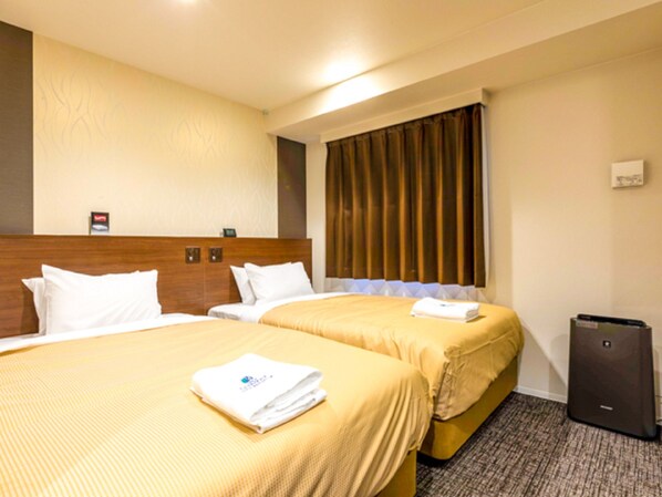 Desk, iron/ironing board, free WiFi, bed sheets - HOTEL LiVEMAX OKAZAKI (Okazaki)