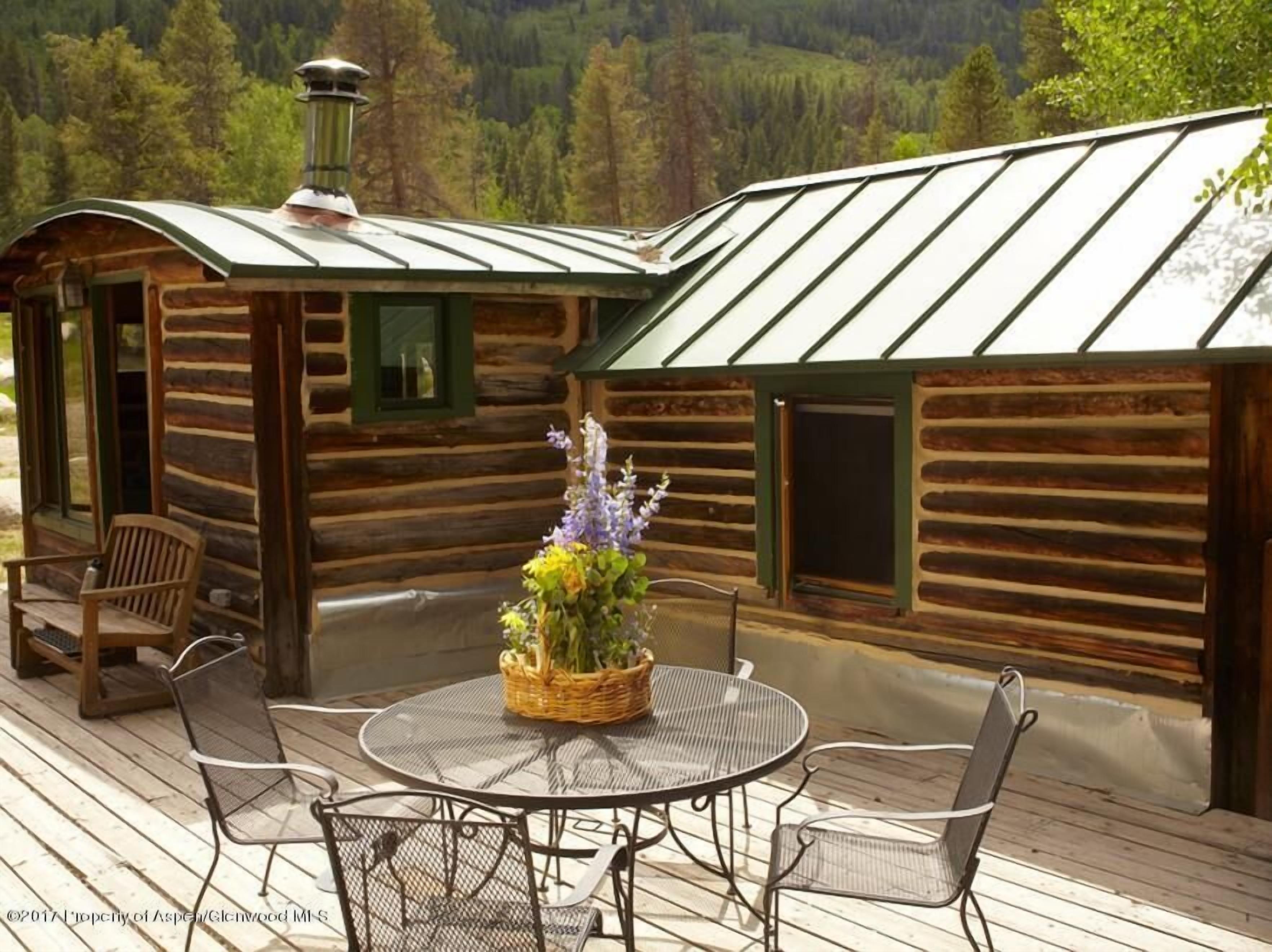 Larkspur Cabin - Beyul Retreat
