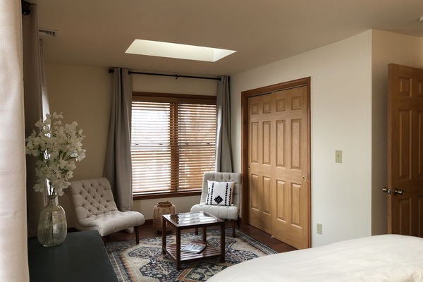 3 quartos, ferros/tábuas de passar roupa, Wi-Fi, roupa de cama