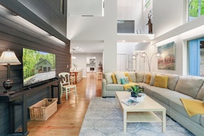 TV, fireplace, DVD player