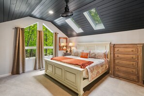 5 Schlafzimmer, Bügeleisen/Bügelbrett, Reisekinderbett, kostenloses WLAN