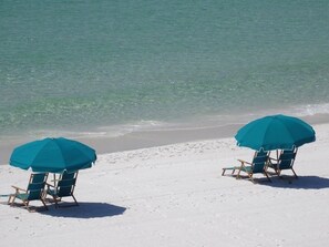 Am Strand, Liegestühle