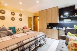 1 bedroom, iron/ironing board, WiFi, bed sheets - BelMalí Studio Ejecutivo. Auténtica Suite de Lujo (Zapopan)