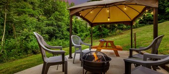 Center Hill Lake Cabin w/ Deck & Fire Pit