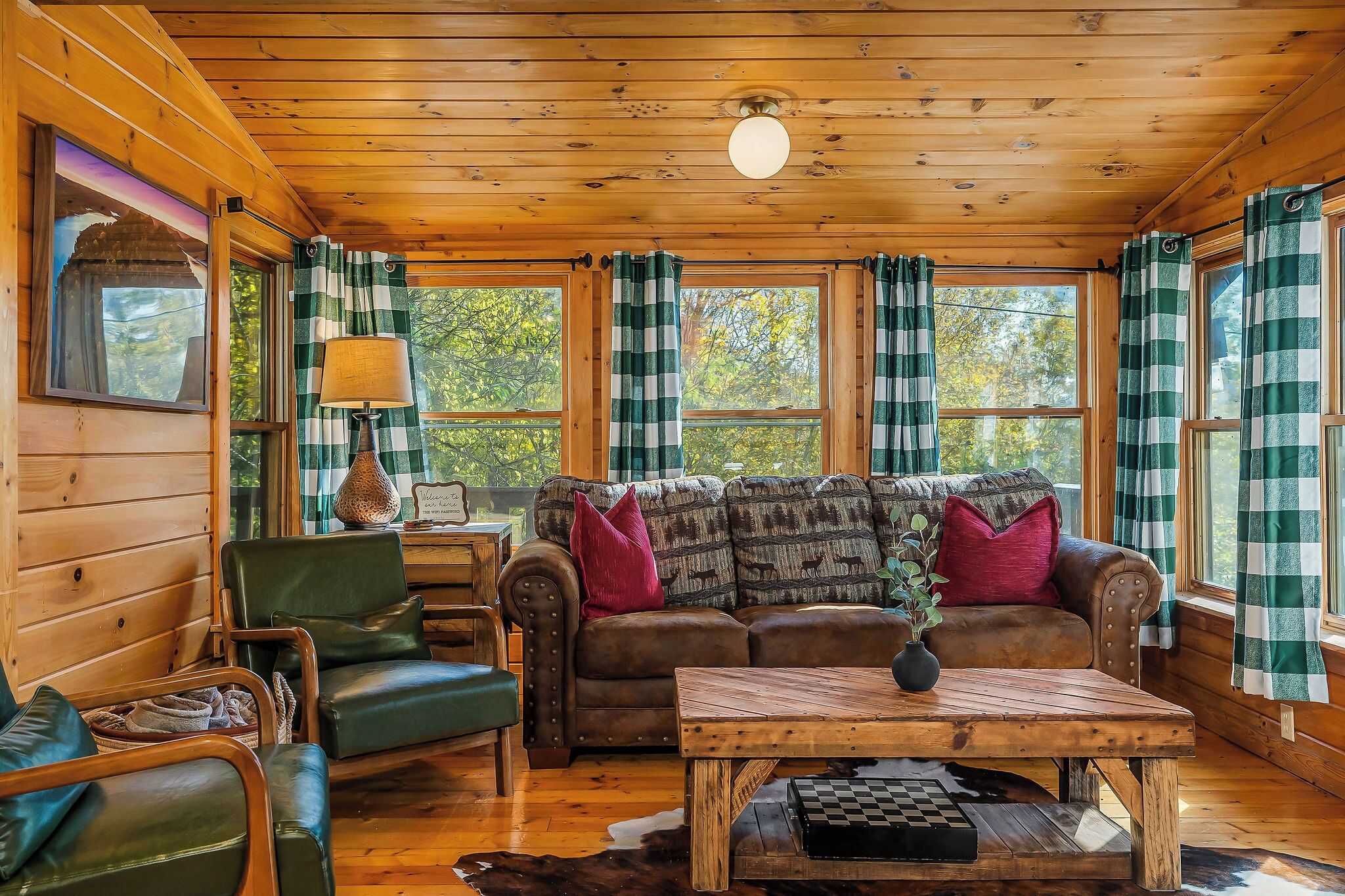 Smart TV, videojuegos, reproductor de DVD y libros 