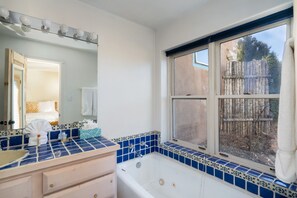 Condo, 2 Queen Beds, Patio, Mountain View | Bathroom | Towels - 432casavivahenco - Casa Viva (Santa Fe)