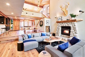 Smart TV, fireplace, foosball, books