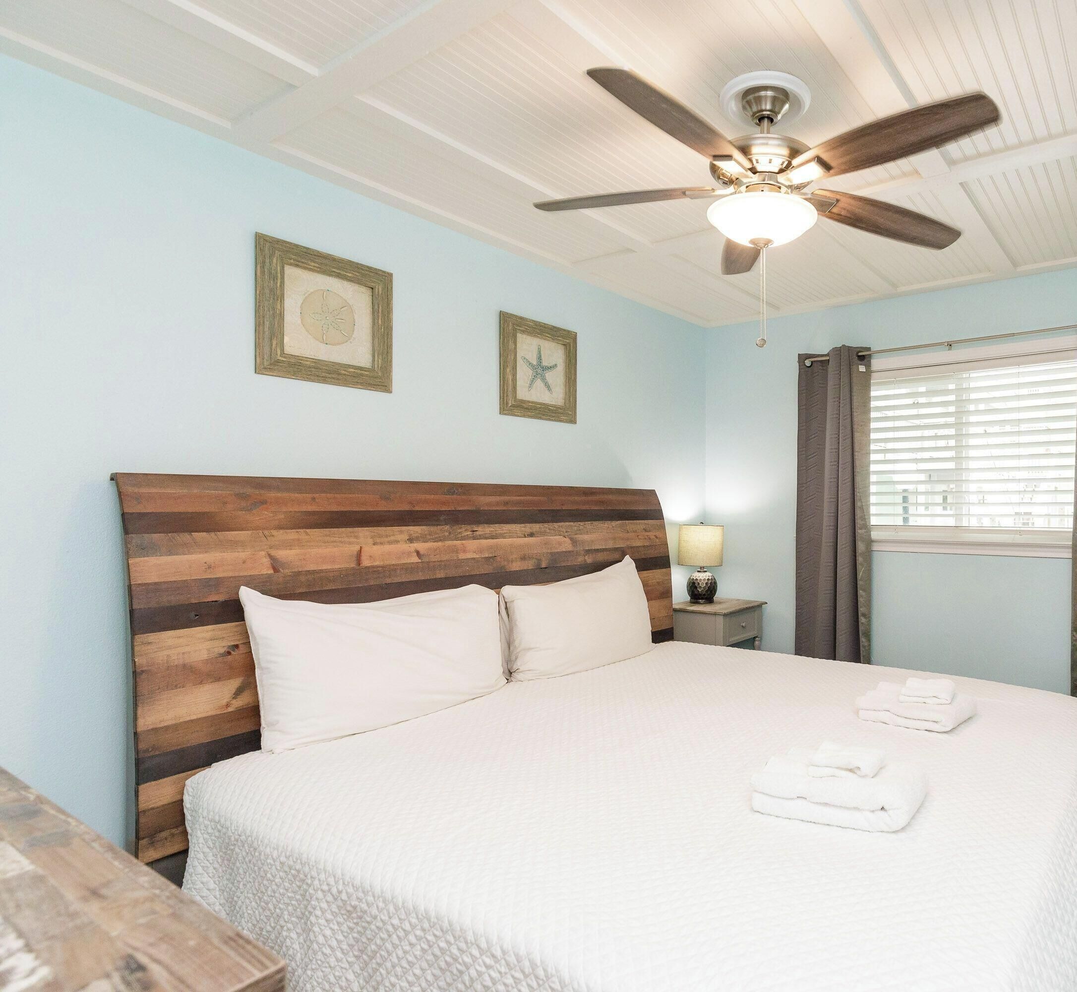 1 chambre, fer et planche à repasser, Wi-Fi, literie fournie